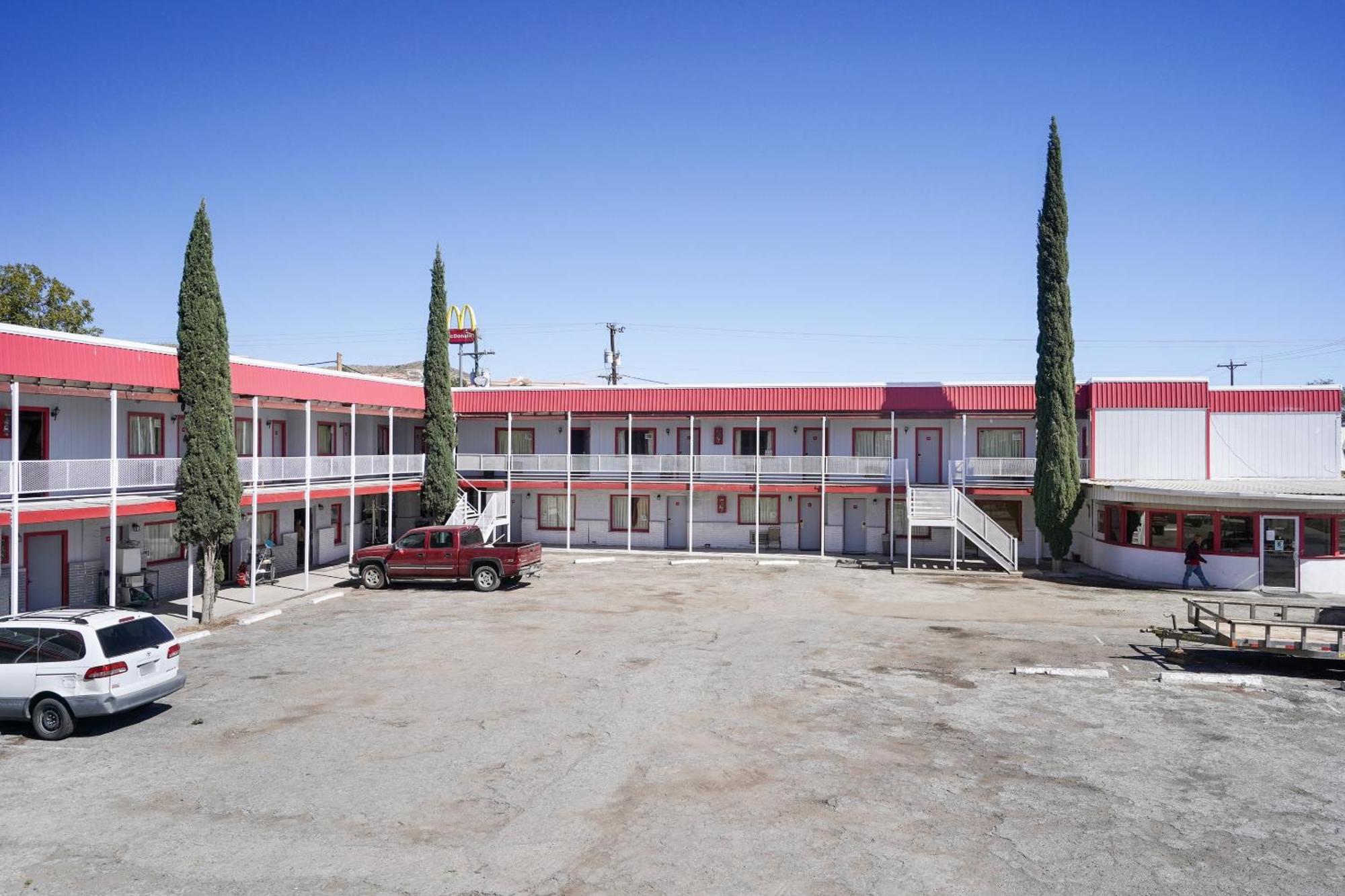 Oyo Alpine Tx Near Big Bend National Park Hotel Eksteriør billede